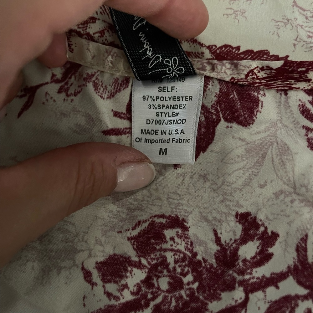 Frilly pattern top - Picture 2 of 2
